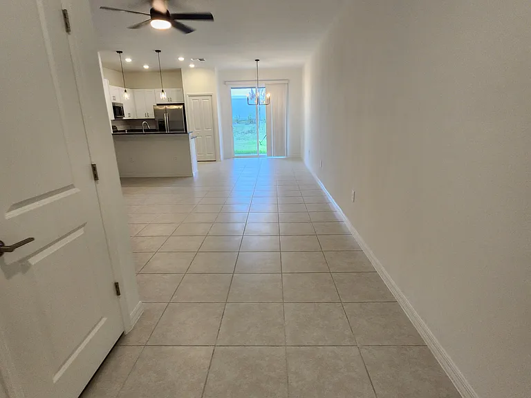 9305 Bonita Mar Dr — Photo 2