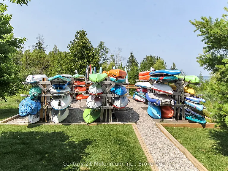 7 Anchorage Cres #108 — Photo 24
