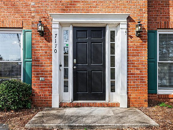 3rd image of 7170 Threadstone Overlook