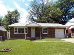 9109 Gast Pl, Saint Louis, MO 63137