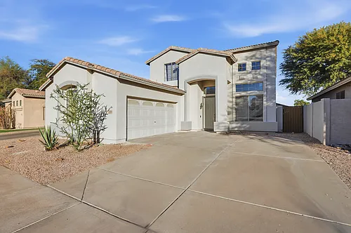 220 W Beechnut Pl Photo 1