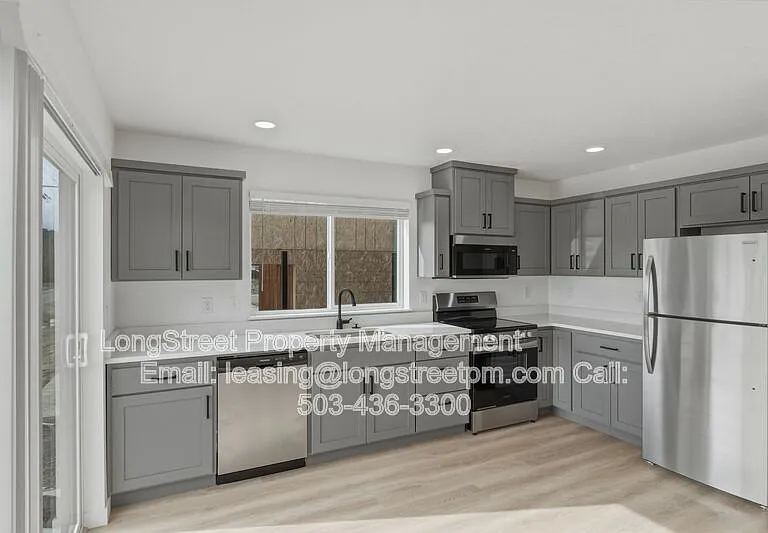 820 S 19th St — Photo 34