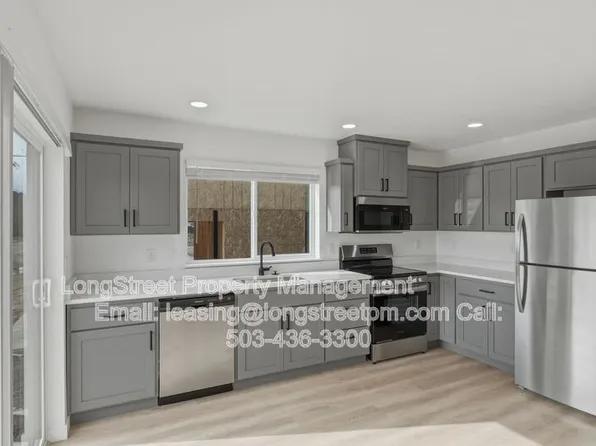 830 S 19th St, Philomath, OR 97370