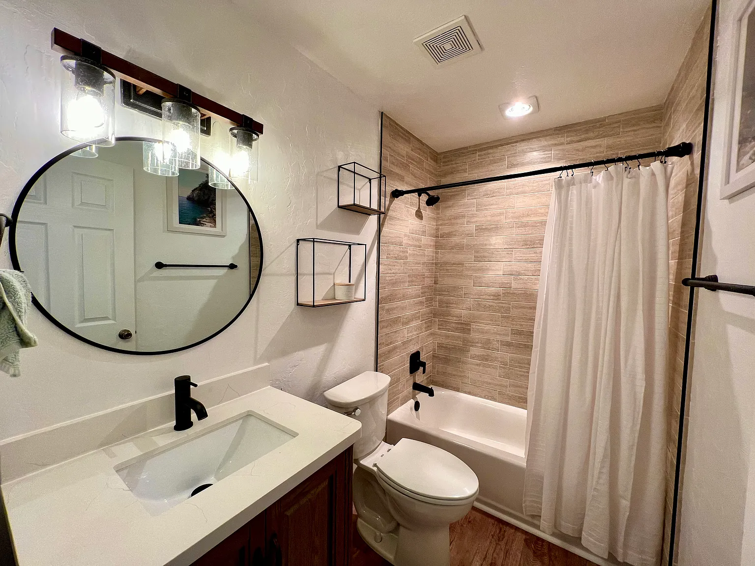 Studio, 550 sqft, $1,950 — Photo 3