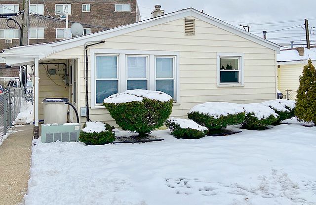 1st image of 5517 W Higgins Ave #Ch