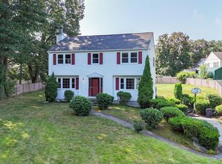 11 Nathan Ct, Nashua, NH 03064