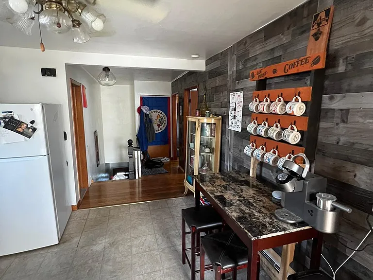 1022 N Webster Ave #2 — Photo 1