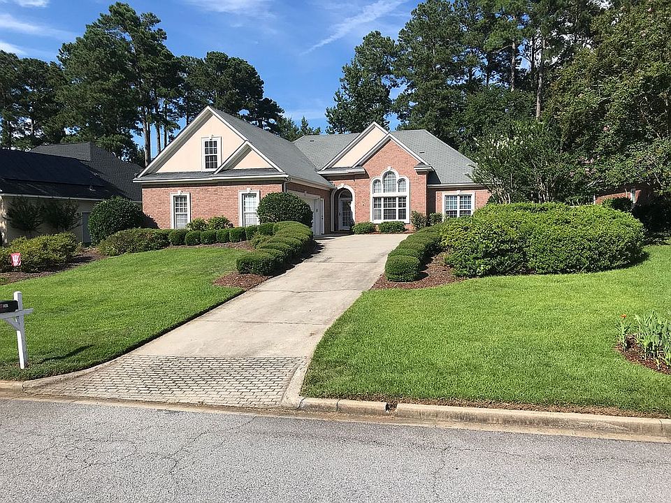 1st image of 1347 Shadow Oak Dr