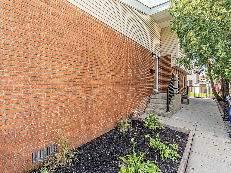 1132 Brighton Pl — Photo 25