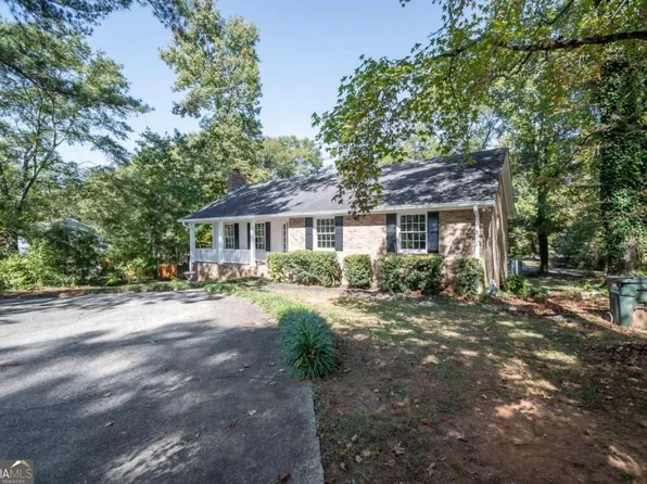 152 Tawnyberry Dr, Athens, GA 30606