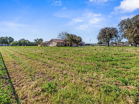 4th image of 17500 Von Sosten Rd