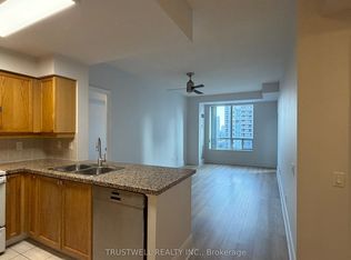 8 McKee Ave #804, Toronto, ON M2N 7E5
