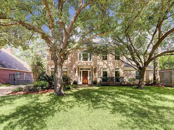 4502 Belle Glade Dr, Houston, TX 77018