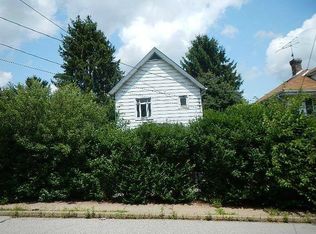 933 Summit Ave, Monessen, PA 15062