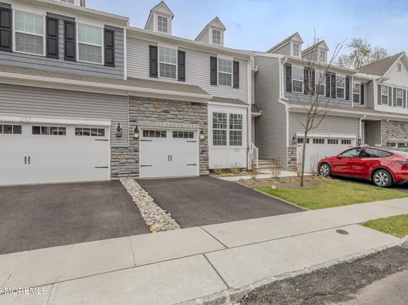 213 Harley Ln, Manalapan, NJ 07726