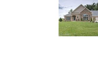 5407 Ggo Dr, Greensboro, NC 27406