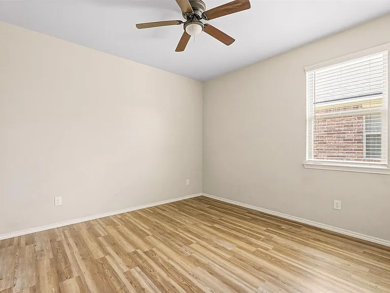 18025 Atwood Mill Dr — Photo 8