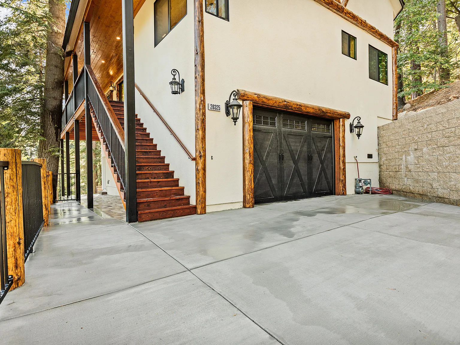 26325 Jacqueline Rd — Photo 2