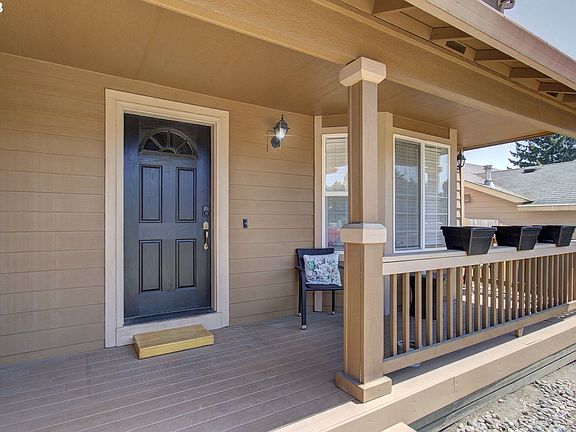 2nd image of 5617 NE 42nd Ave