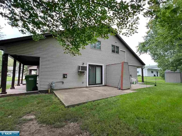 766 Meadow Dr, Hibbing, MN 55746