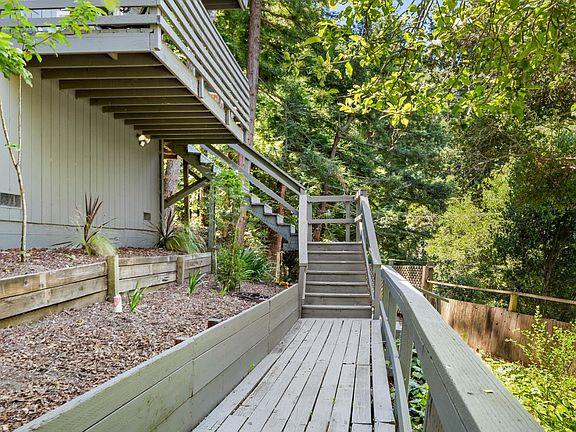 2nd image of 2480 Redwood Dr