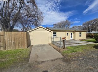 3208 W 7th St, The Dalles, OR 97058