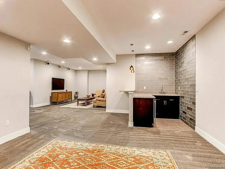 8374 E 51st Ave — Photo 34