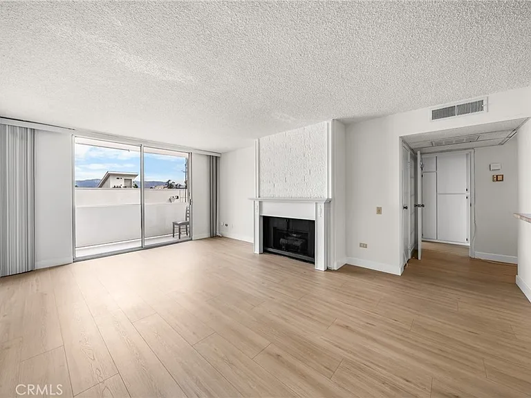 421 S La Fayette Park Pl #726 — Photo 1