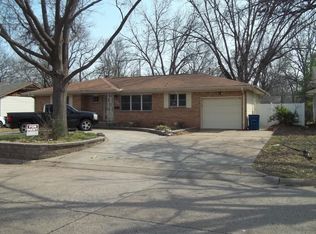 2209 W Admiral Ave, Stillwater, OK 74074