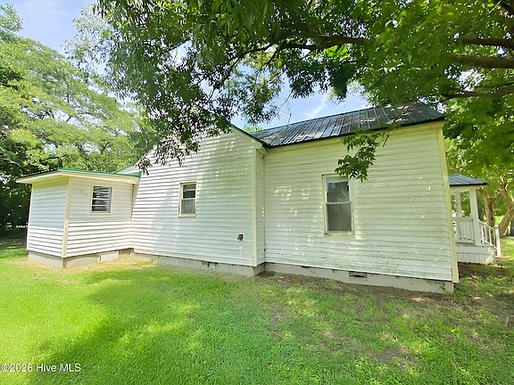 4th image of 515 Newsome Street