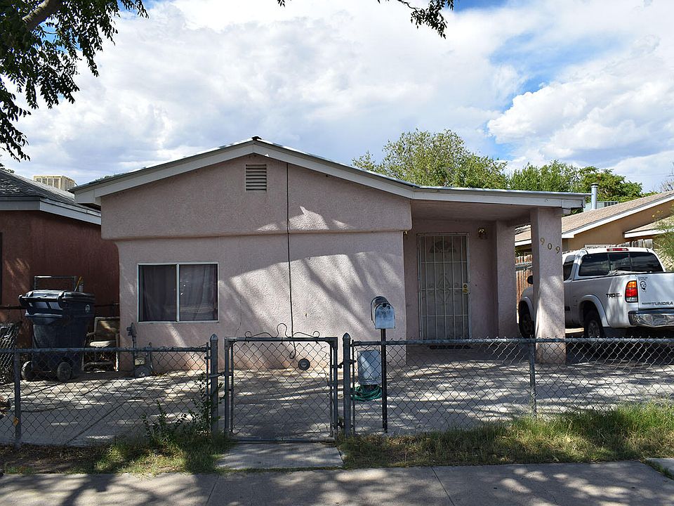 1st image of 909 Pacific Ave SW