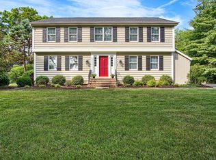 14562 Burnley Ct, Chesterfield, MO