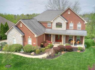 1034 Spectacular Bid Dr, Union, KY 41091