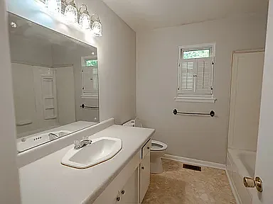 1556 Brookdale Ave — Photo 13