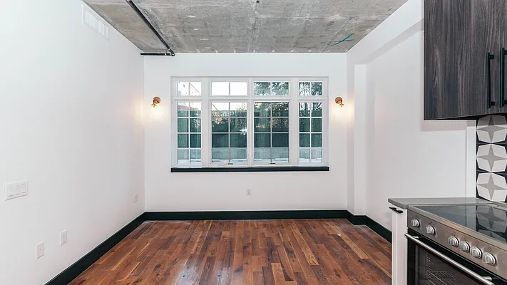 Rented by Nooklyn NYC LLC | media 44