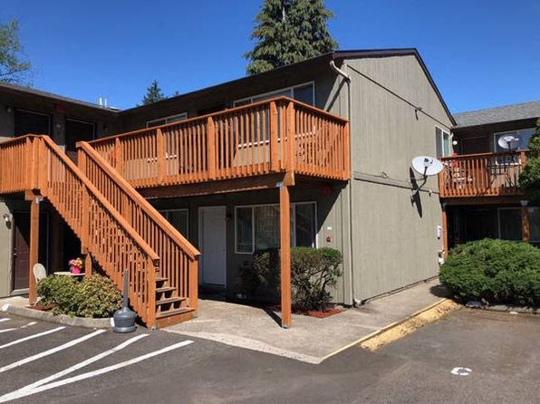 4725 SW Luradel St #10