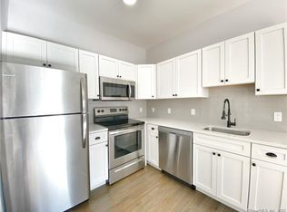 4 Berkeley St #11, Norwalk, CT 06850