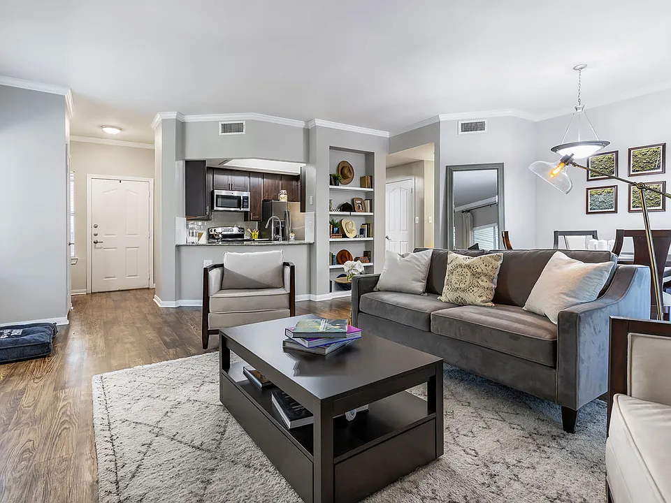 Somerset Townhomes apartments community photo