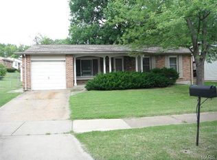 11373 Fox Hall Ln, Saint Louis, MO 63136