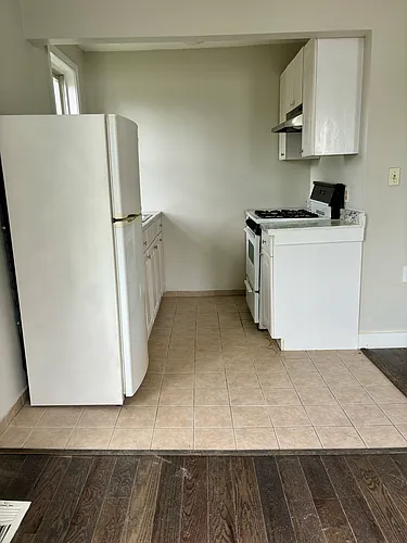 369 Shirley St #1 Photo 1