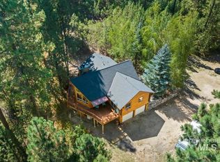 14 Mule Deer Rd, Garden Valley, ID 83622