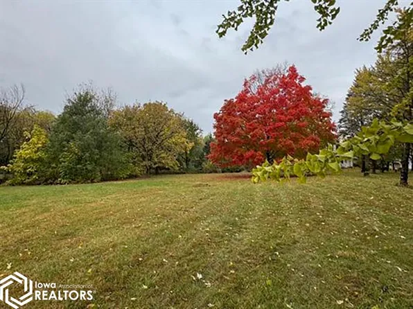 1506 Wonder Way, Fairfield, IA 52556
