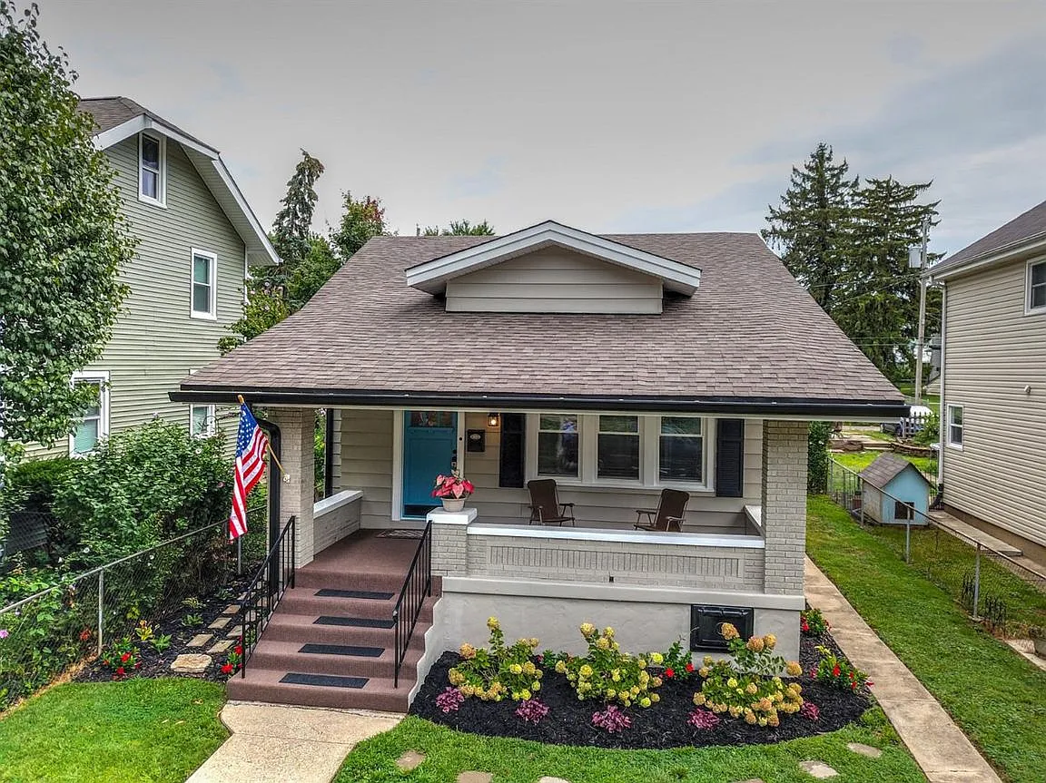 210 Sherman Ave photo 1
