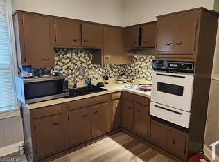 3517 E 44th St, Cleveland, OH 44105