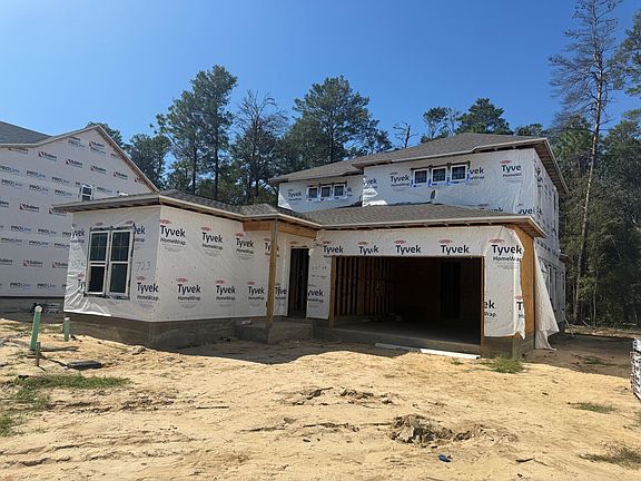 3rd image of 723 Reindeer Rd