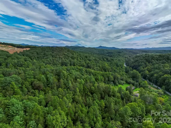 2636 Cheraw Rd, Lenoir, NC 28645