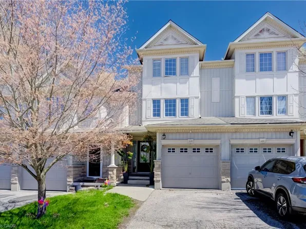 110 Activa Ave #E34, Kitchener, ON N2E 4K4