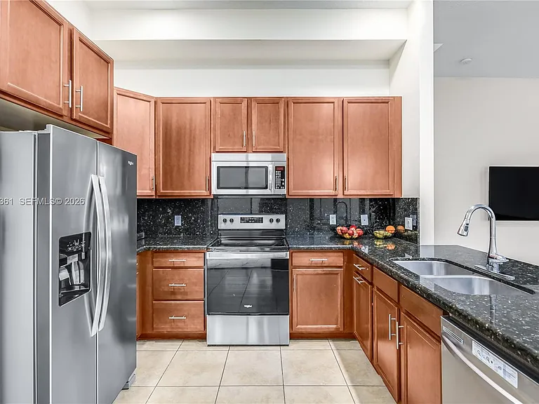 3700 NW 84th Way — Photo 9