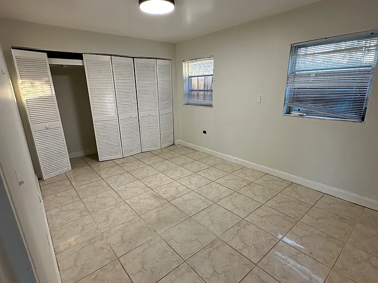 2028 SW 2nd St #3 — Photo 7
