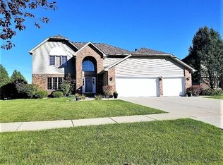 520 N Raven Rd, Shorewood, IL 60404